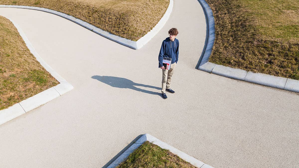 Fixed-term contract vs permanent employment – how to figure out what's best  for you | Jobsite