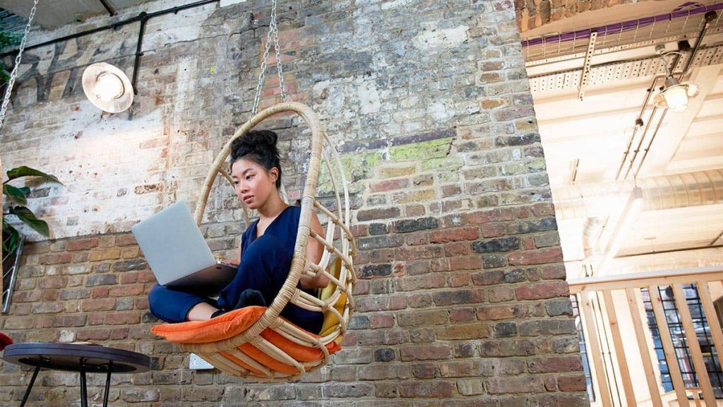 what to include in cover letter uk
